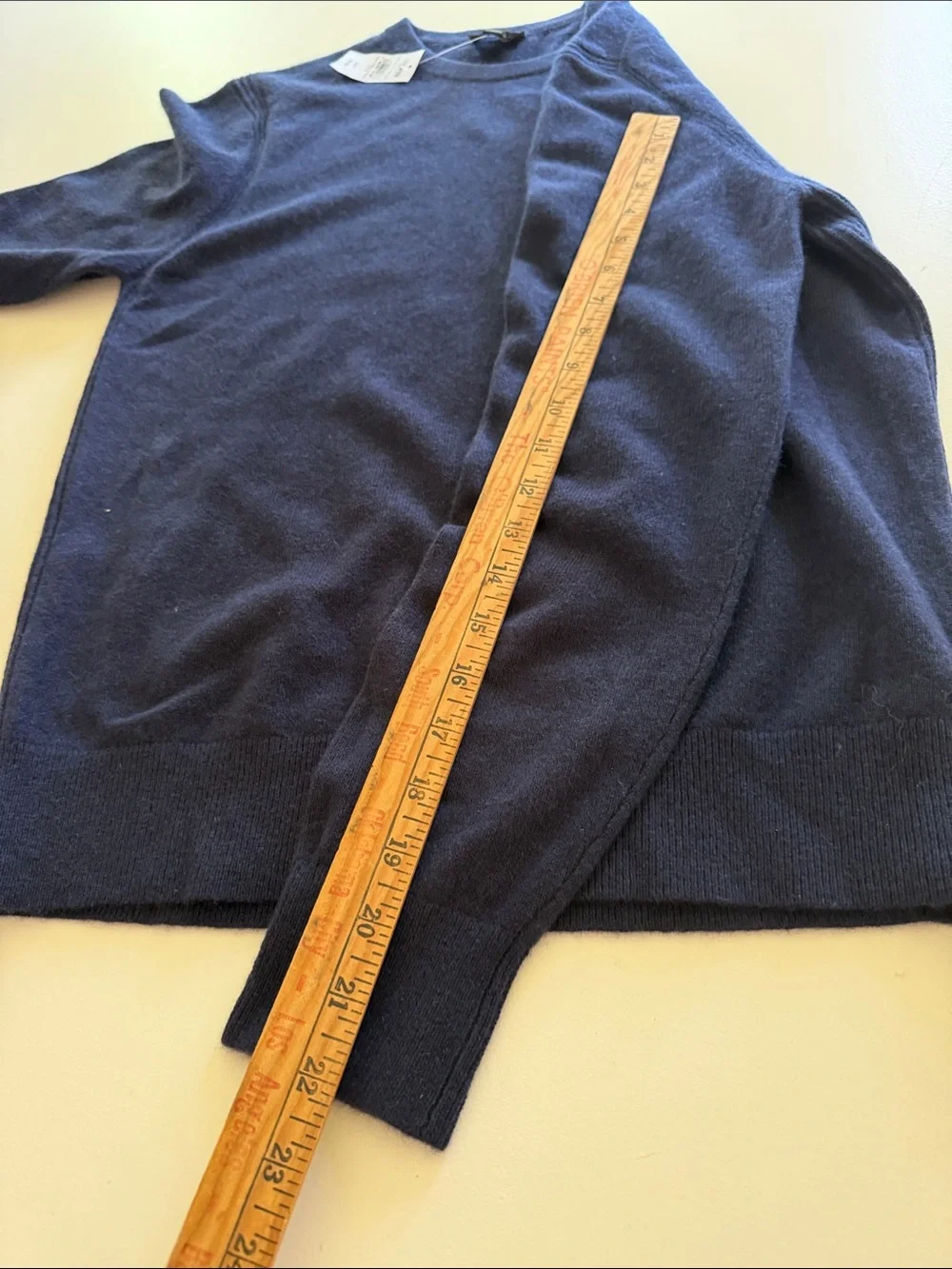 Todd Snyder Navy Cashmere Crew Sweater Sz XS.  New. Box53